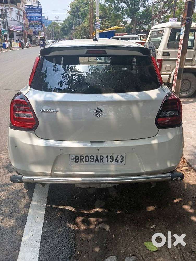 Maruti Suzuki Swift 1.2 Vxi (o), 2023, Petrol