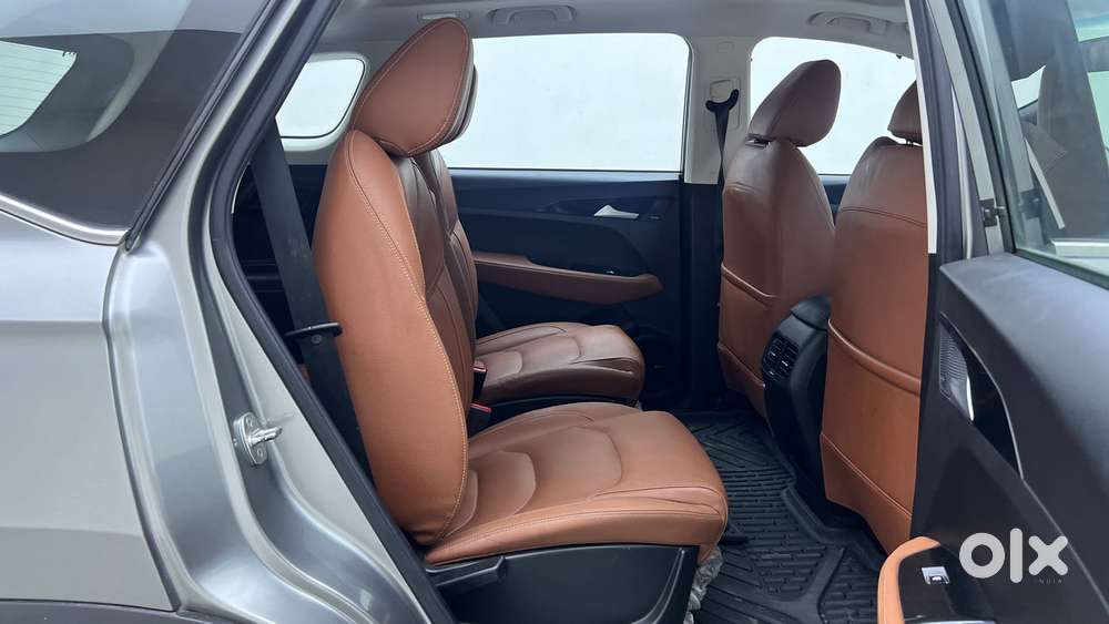 Mg Hector Plus 1.5 Hybrid Sharp Turbo 6 Str, 2022, Cng & Hybrids