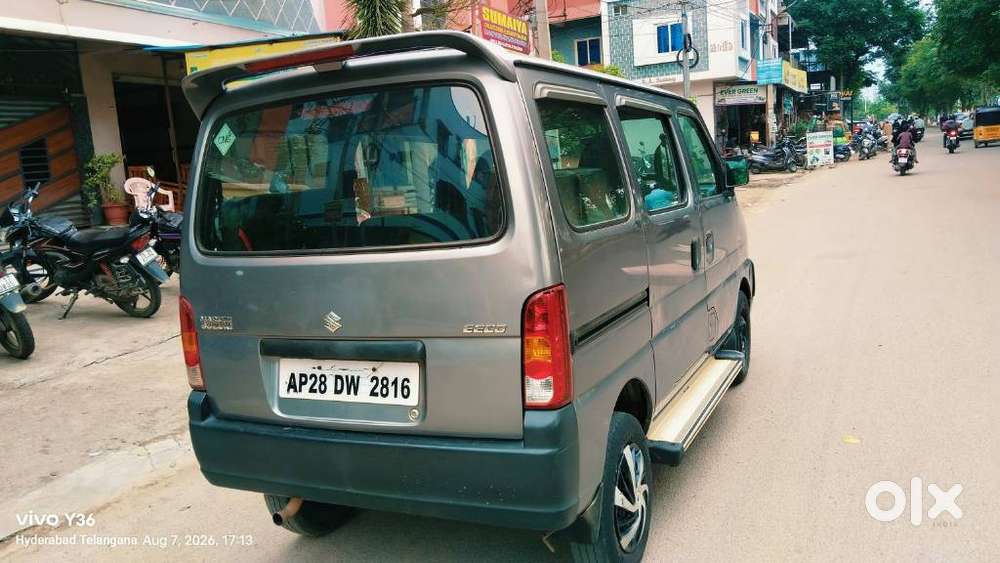 Maruti Suzuki Eeco Smiles 7 Seater Standard, 2013, Cng & Hybrids