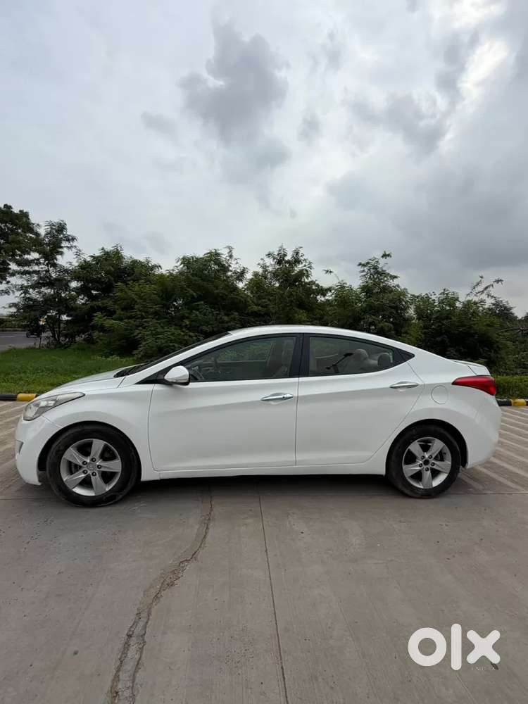 Hyundai Elantra, 2014, Diesel