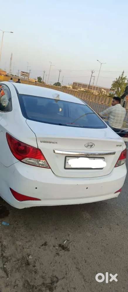 Hyundai Fluidic Verna 2016 Diesel 85000 Km Driven