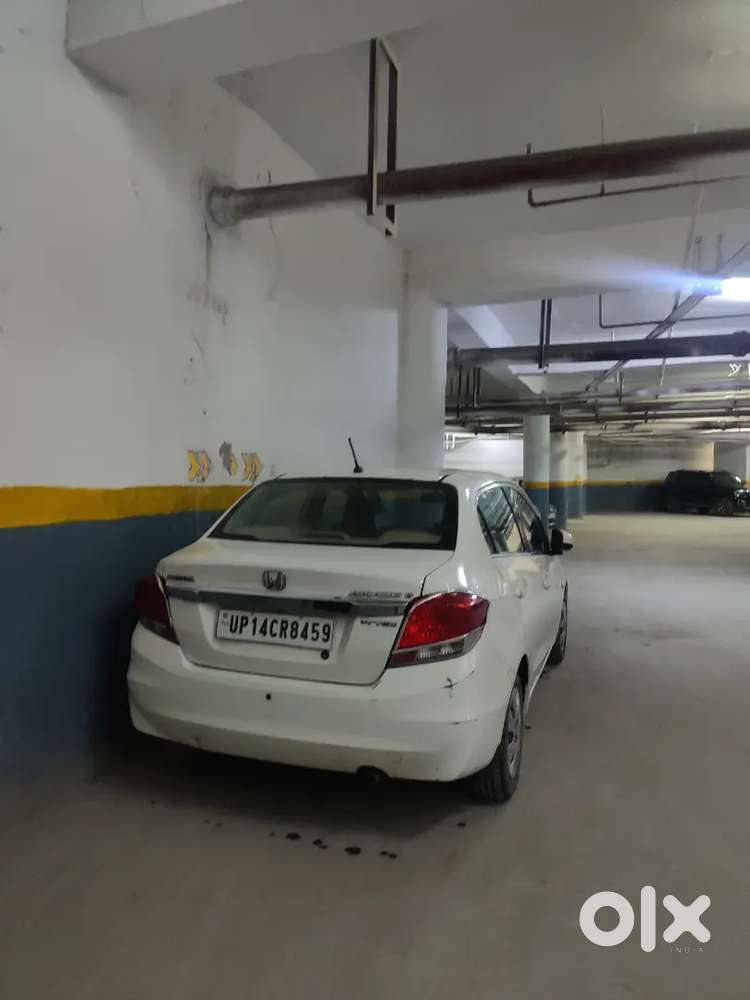 Honda Amaze Petrol 2015