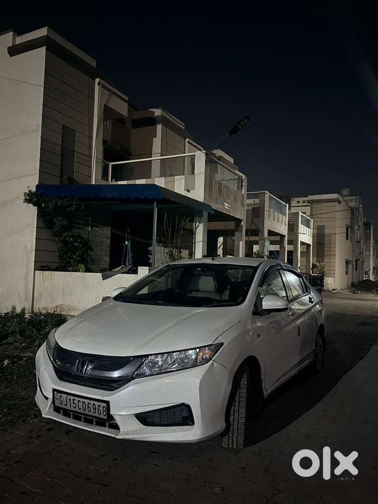 Honda City 2015 Cng & Hybrids Good Condition