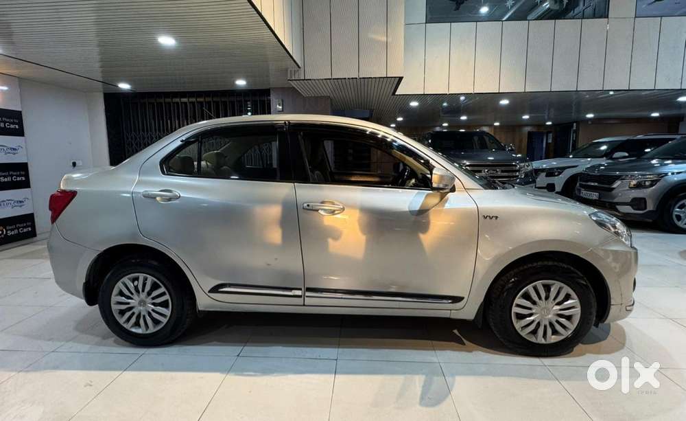 Maruti Suzuki Dzire 1.2 Vxi, 2018, Petrol