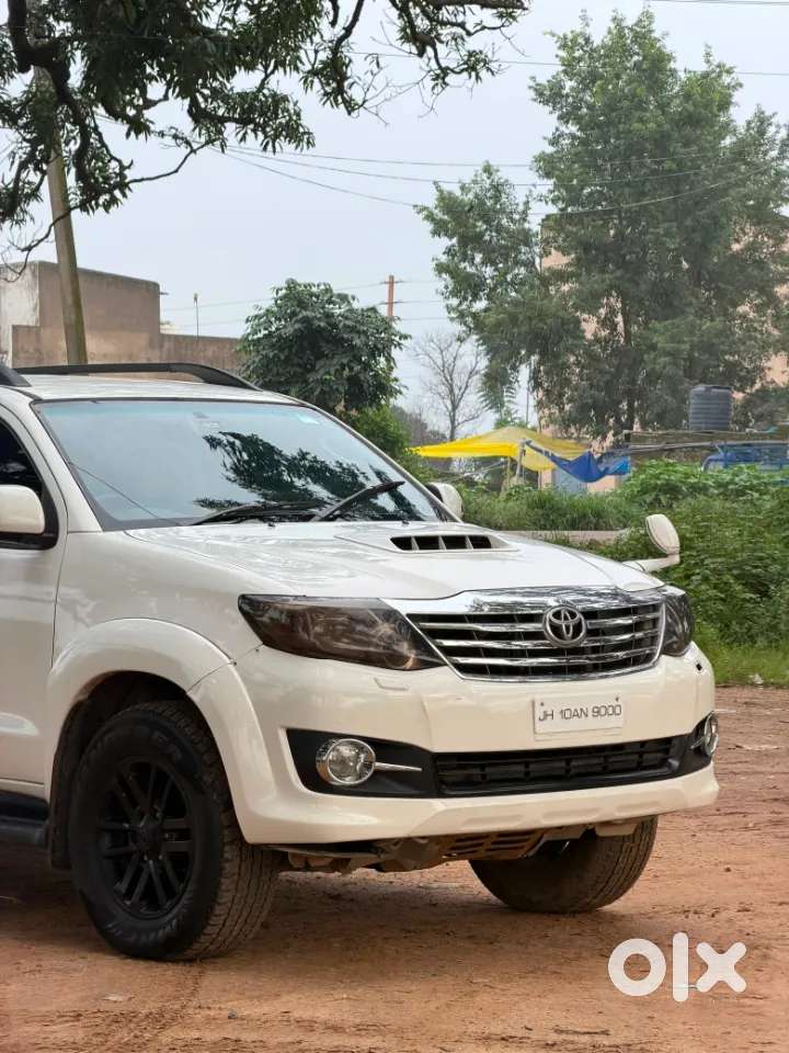 Toyota Fortuner, 2014, Diesel