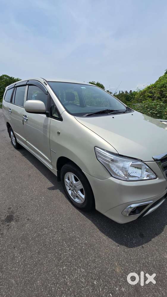 Toyota Innova [ ] 2.5 G4 8 Str, 2015, Diesel