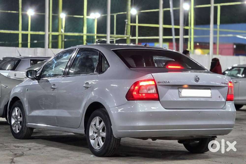 Skoda Rapid 1.6 Mpi Ambition With Alloy Wheel, 2014, Petrol