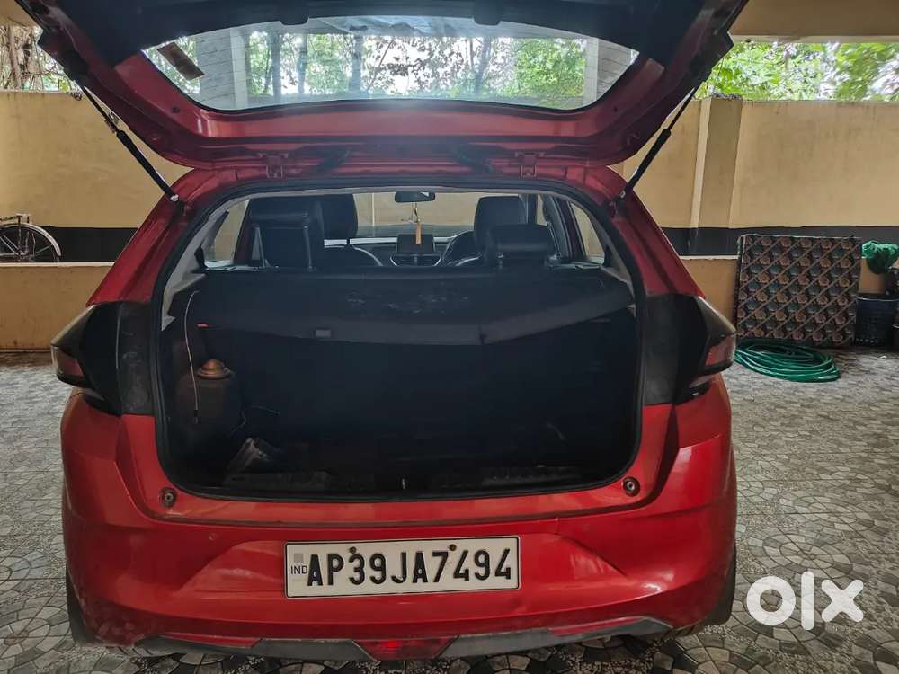Tata Altroz Xz Petrol - 2021