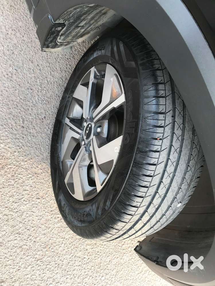Kia Sonet Petrol 2023