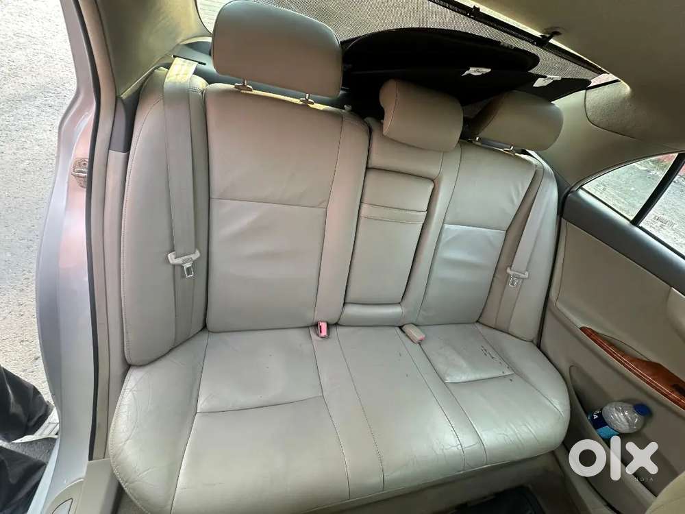 Toyota Corolla Altis 2011 Car
