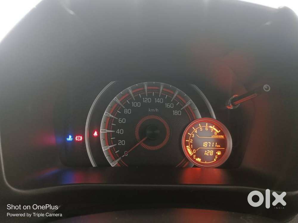 Maruti Suzuki Celerio Zxi(o) Mt, 2022, Petrol
