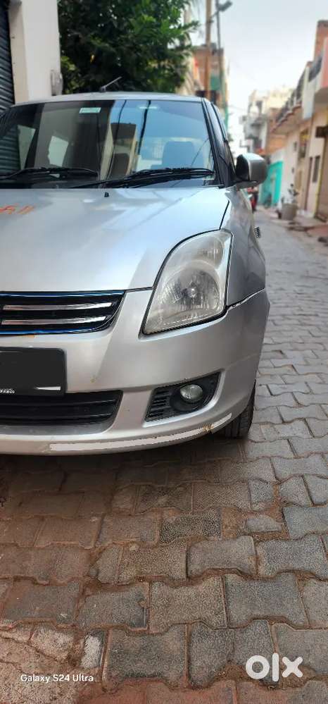 Maruti Suzuki Swift Dzire 2011 Petrol 75000 Km Driven