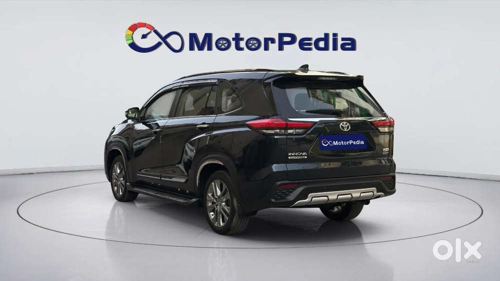 Toyota Innova Hycross 2.0 Zx (o) Hybrid 7 Str, 2025, Petrol
