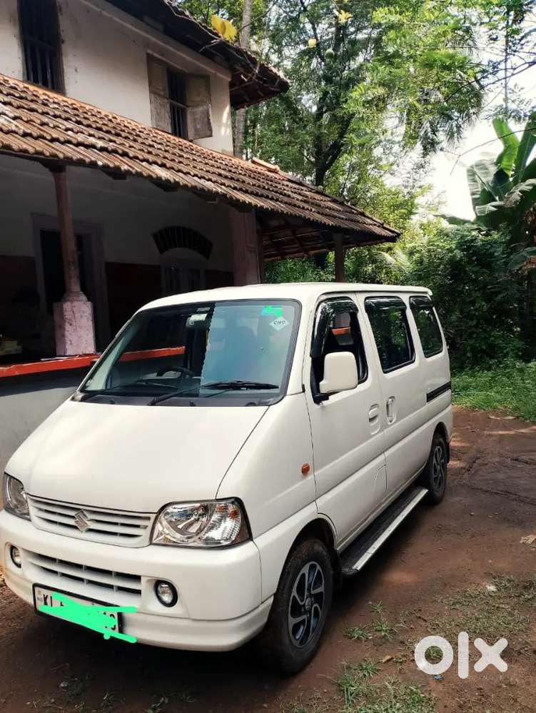 Maruti Suzuki Eeco 2024 Cng & Hybrids 53000 Km Driven, Showroom Servic