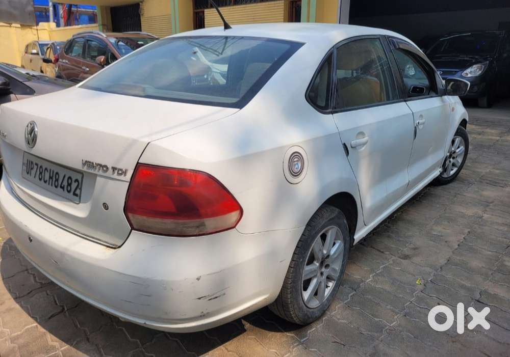 Volkswagen Vento 1.6 Highline Plus 16 Alloy, 2011, Diesel