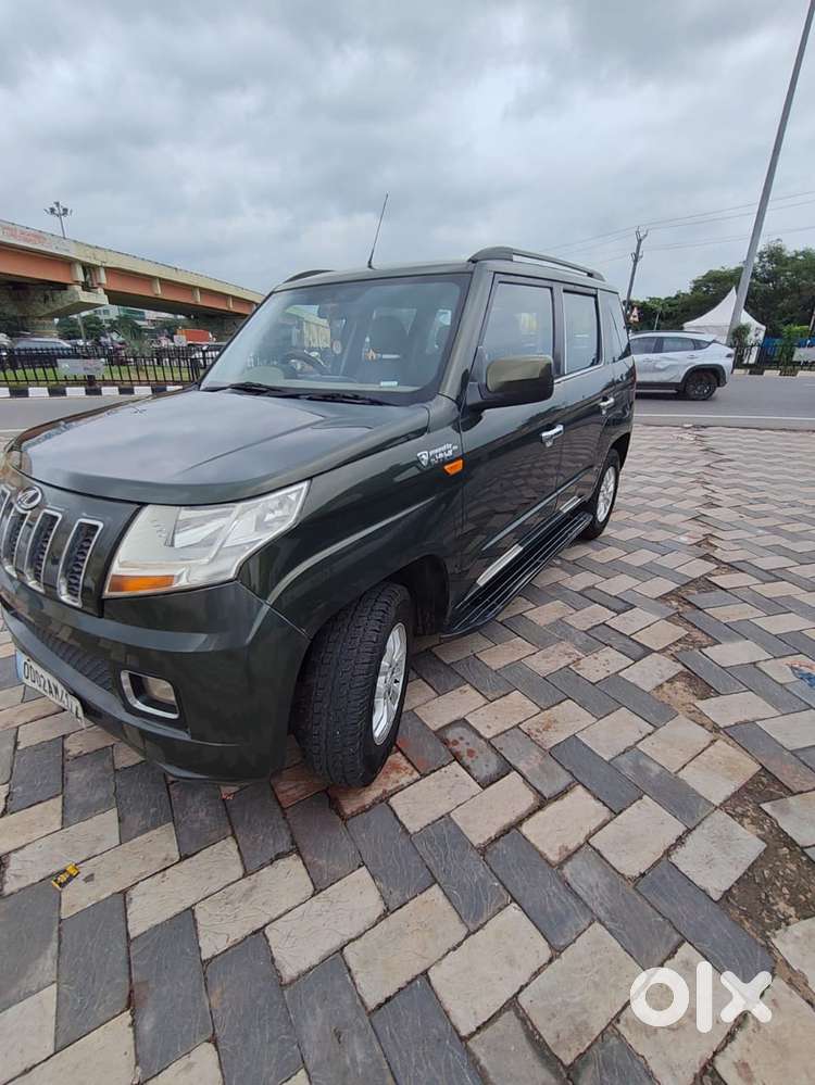 Mahindra Tuv 300 T8, 2017, Diesel