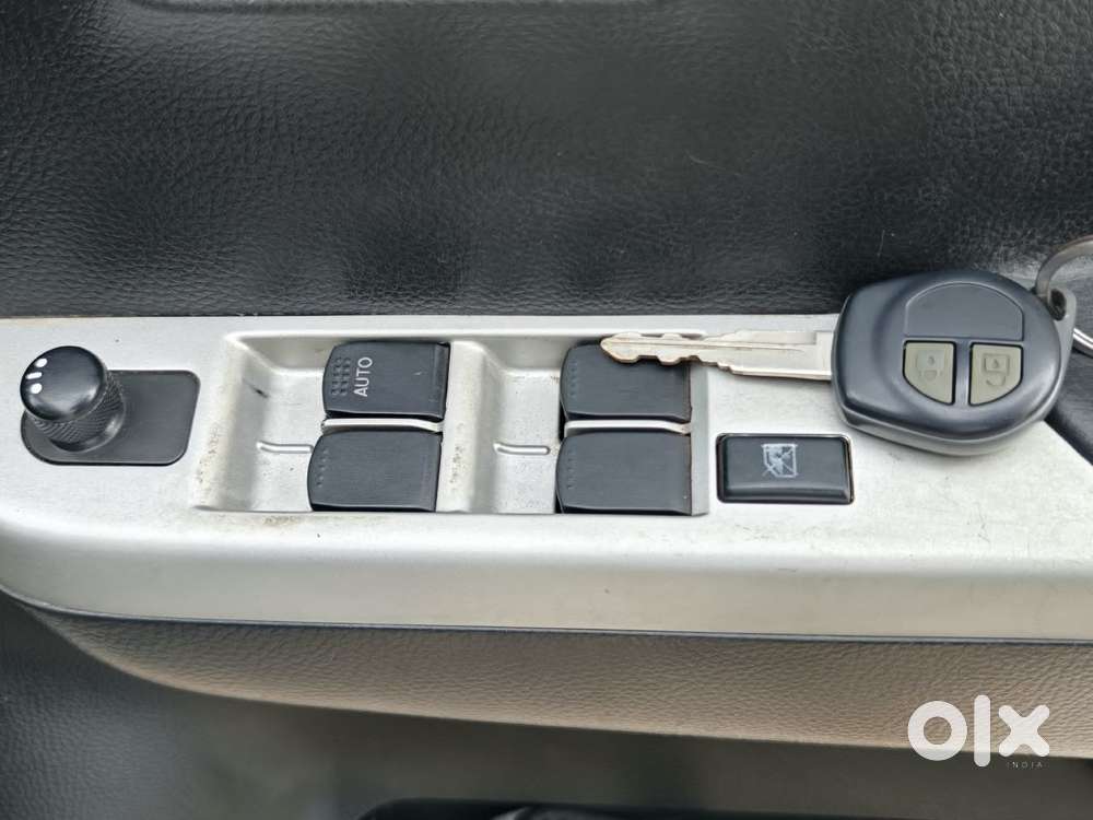 Maruti Suzuki Wagon R Vxi Mt 1.0l, 2016, Petrol