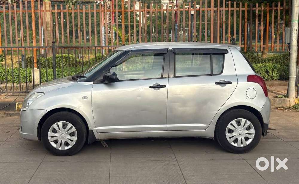 Maruti Suzuki Swift Vxi + Manual, 2007, Petrol