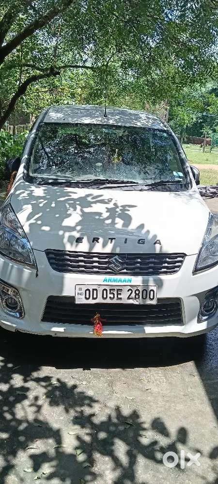 Maruti Suzuki Ertiga 2013 Diesel 90000 Km Driven