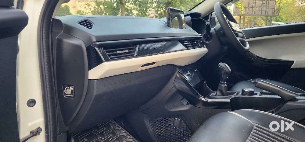 Tata Curvv Pure Plus S 1.2 Revotron Petrol 6mt, 2024, Petrol