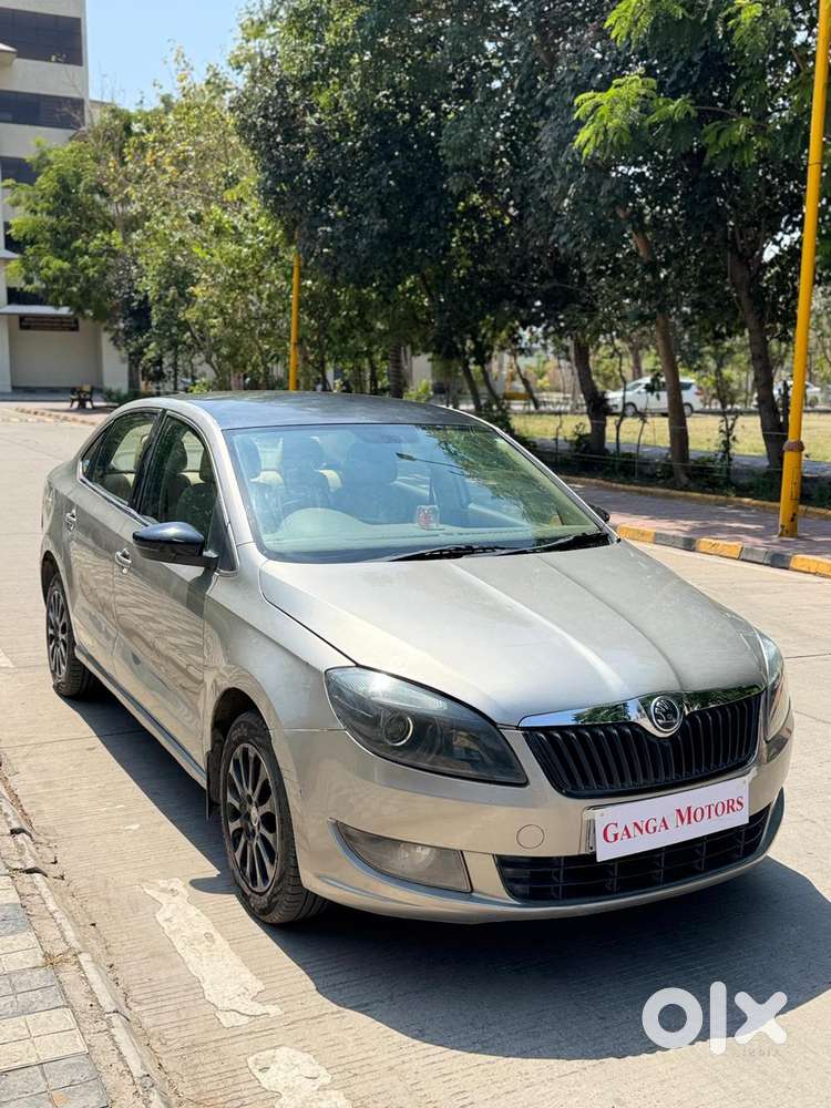 Skoda Rapid 1.6 Mpi At Ambition, 2015, Petrol