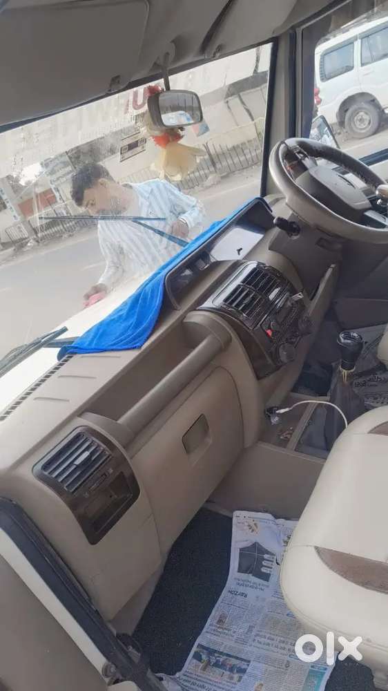 गाड़ी अच्छी कंडीशन की साफ सुथरी है किसी भाई को चाहिए तो देख लो किसी भा