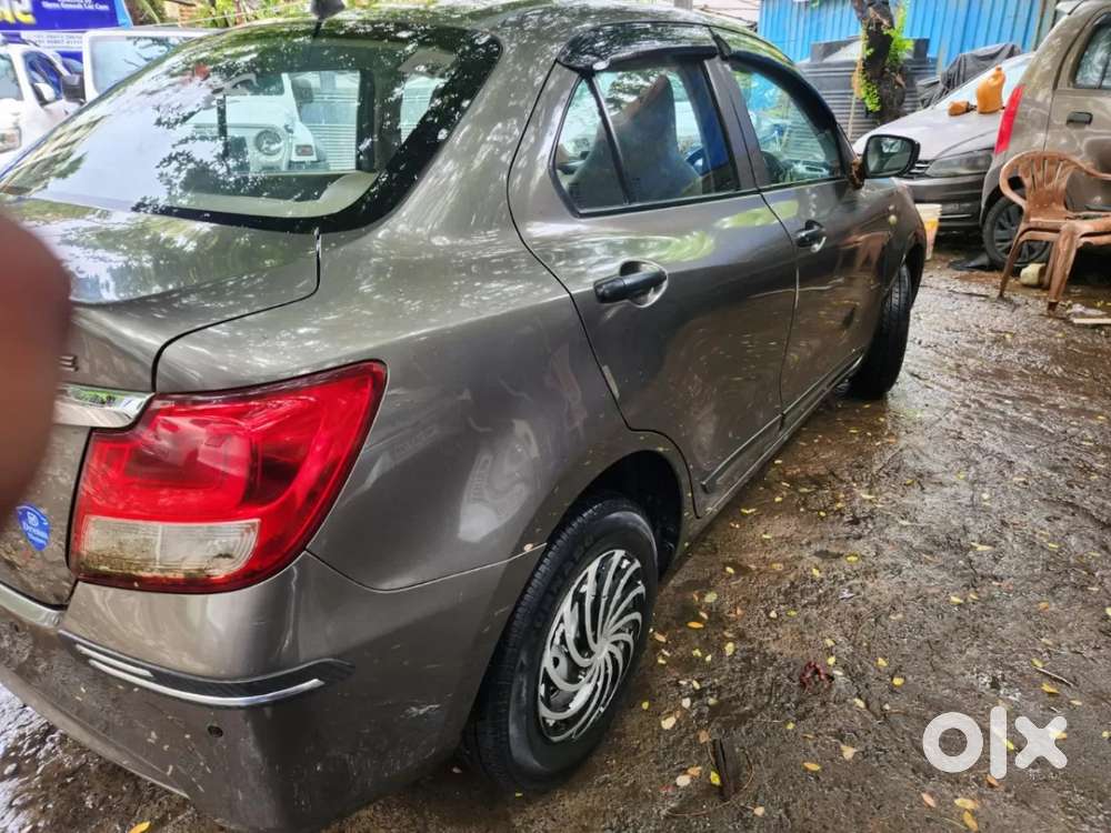 Maruti Suzuki Dzire 1.2 Lxi, 2018, Petrol