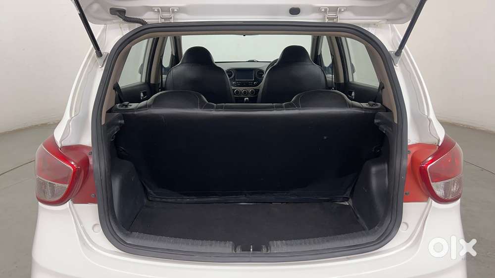 Hyundai Grand I10 1.2 Kappa Sportz Option At, 2017, Petrol