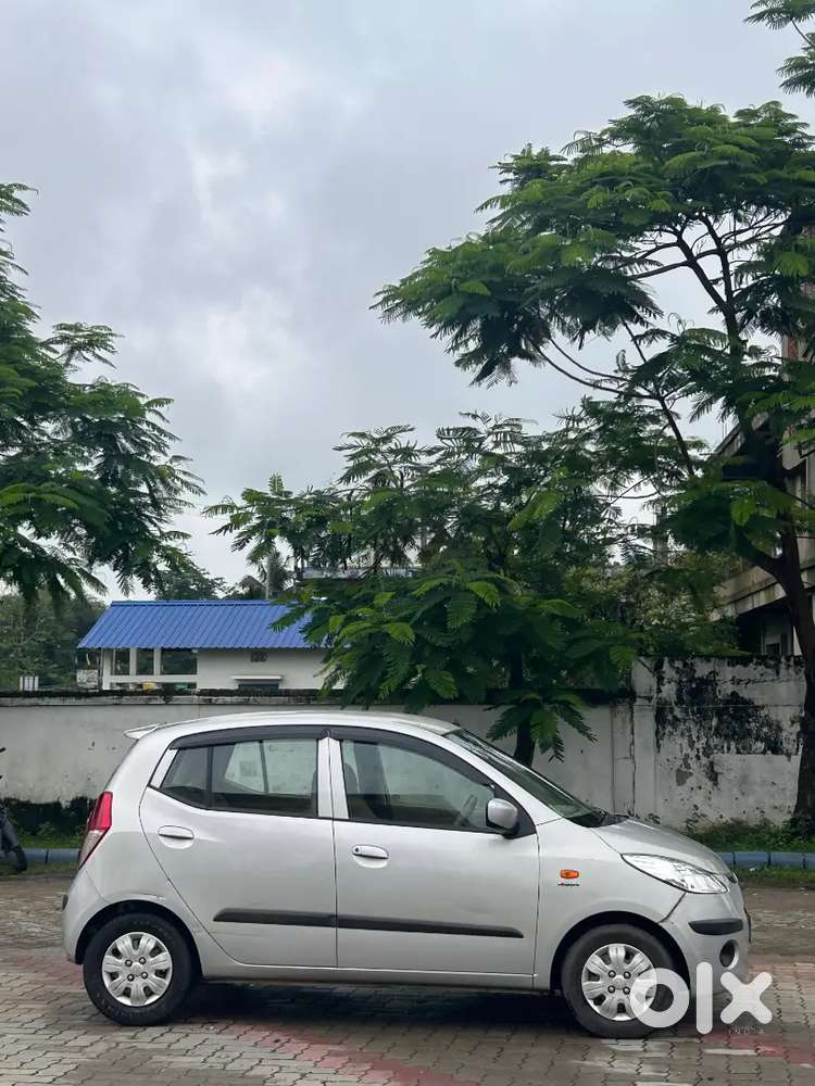 I10 Sportz Model