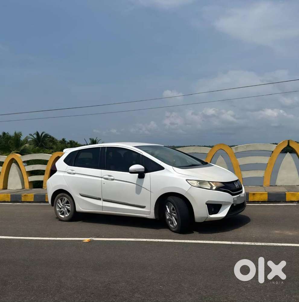 Honda Jazz 1.2v Mt 2015