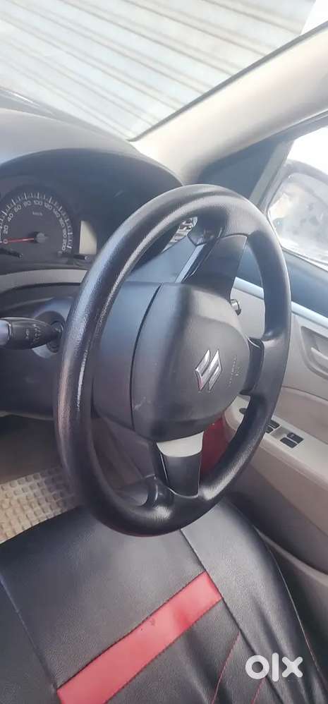 Good Condition Car Verry Less Used Company Fittid Cng Good 30+avrege