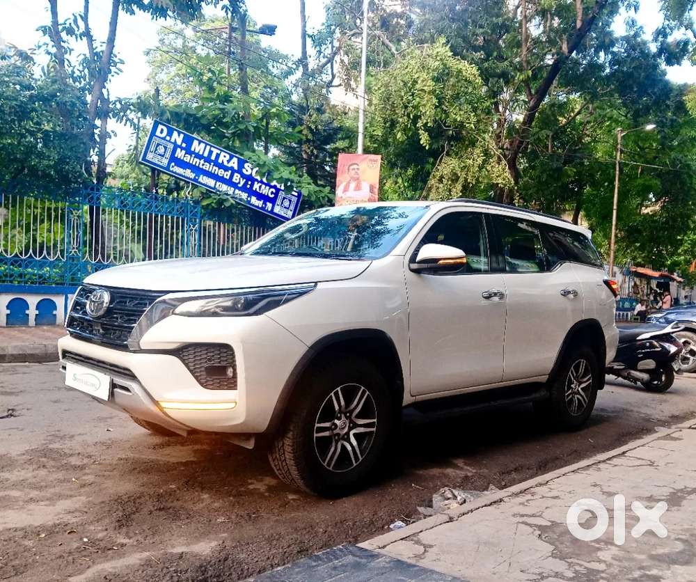 Toyota Fortuner 4x2 At, 2022, Diesel