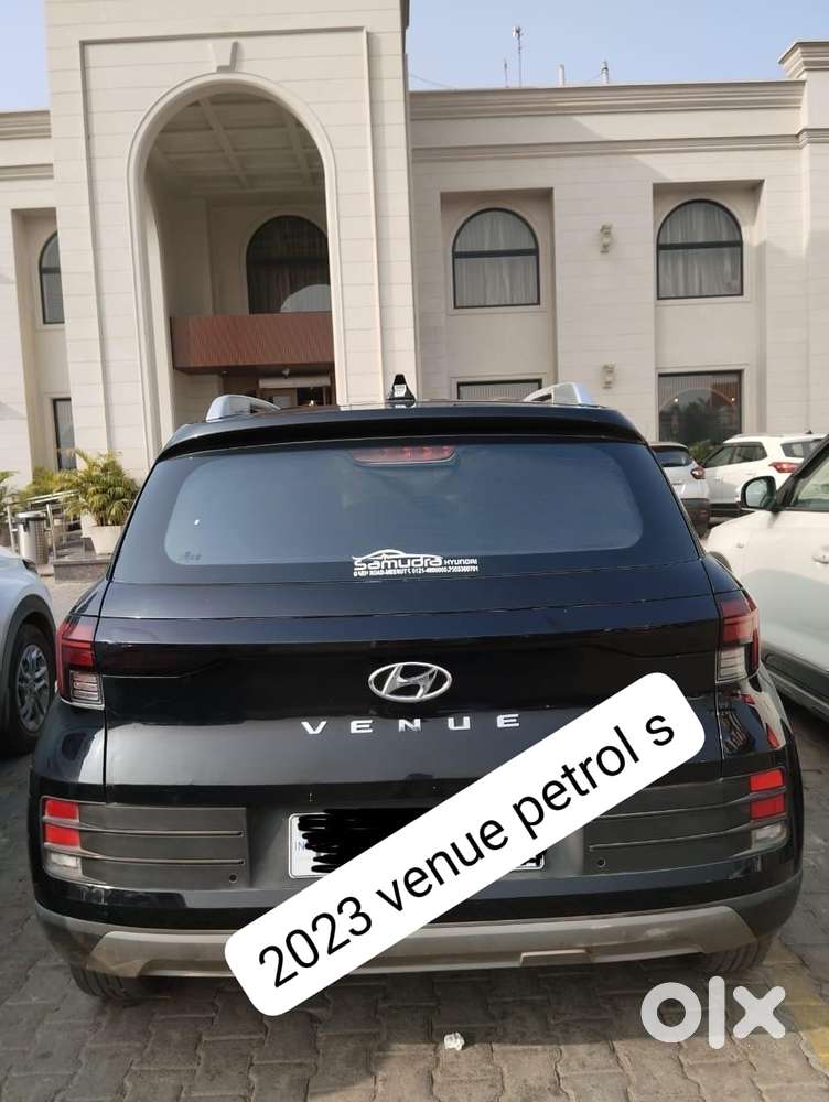Hyundai Venue 1.0 S (o) Turbo Imt, 2023, Petrol