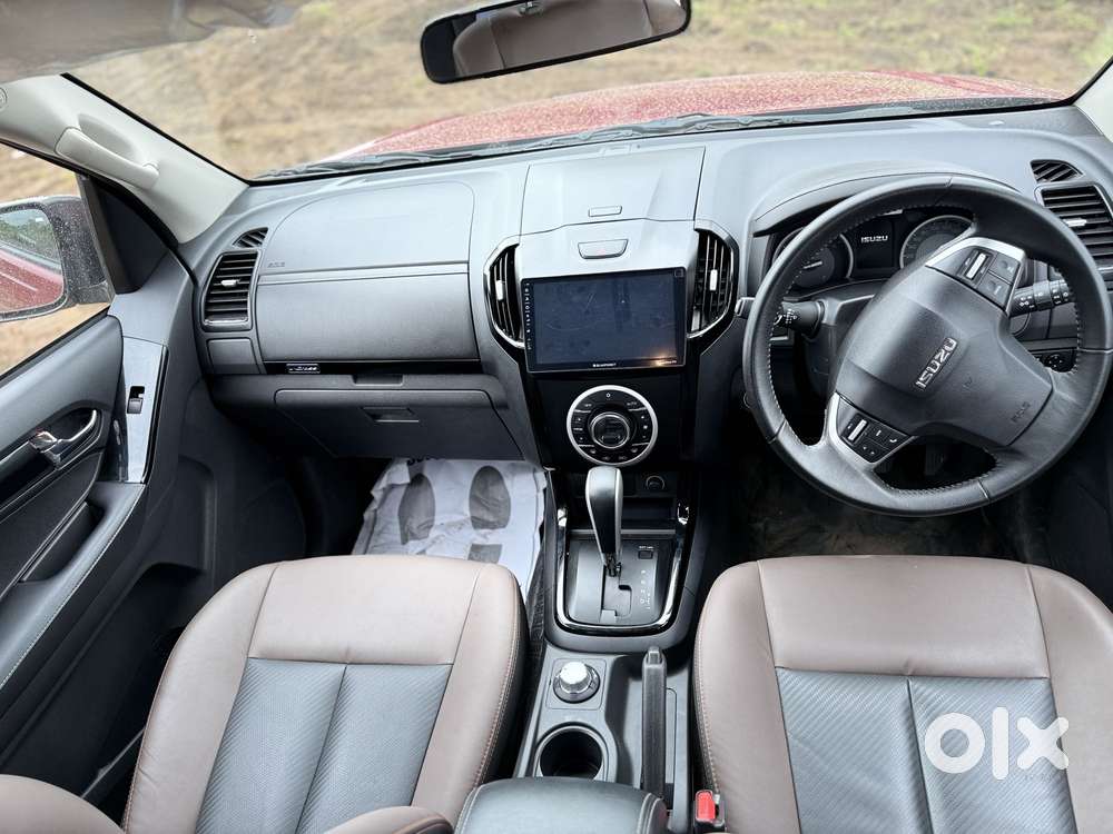 Isuzu D-max V-cross Z Prestige, 2023, Diesel