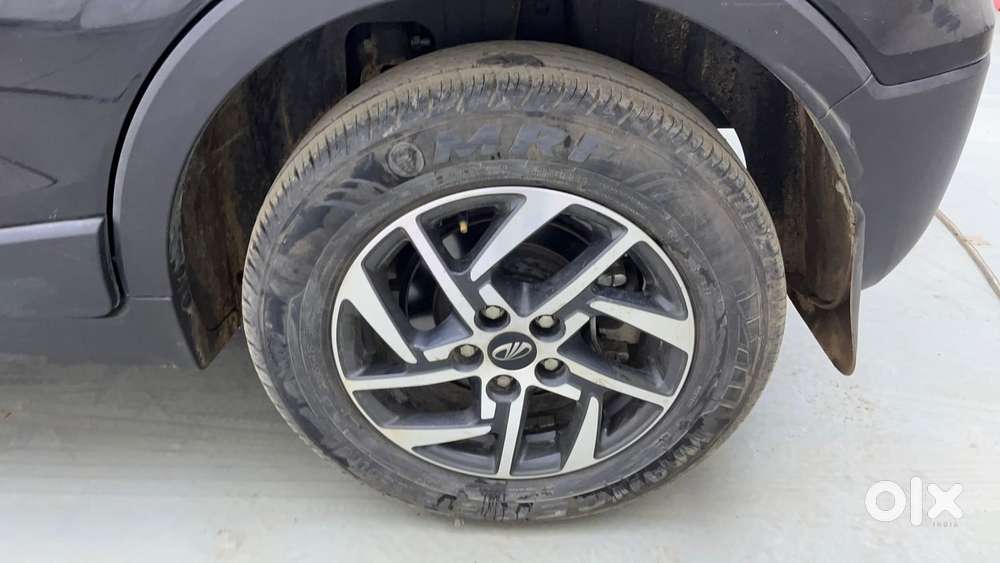 Mahindra Xuv300 W8 Option, 2022, Petrol