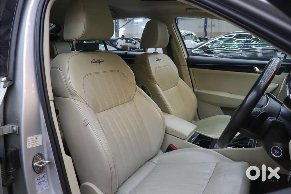 Skoda Superb 2.0 L&k Tsi At, 2022, Petrol