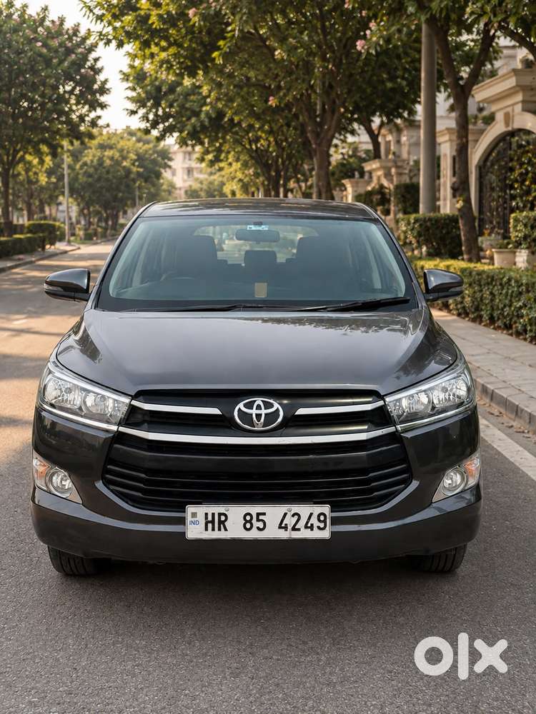 Toyota Innova Crysta 2.8 Gx At, 2017, Diesel