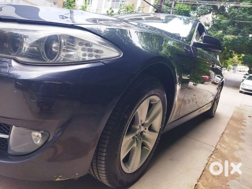 Bmw 5 Series 523i Sedan, 2010, Petrol