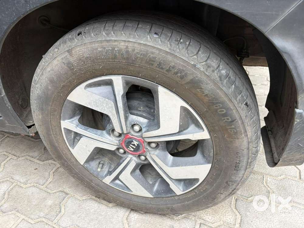 Kia Sonet 2020 Diesel Well Maintained