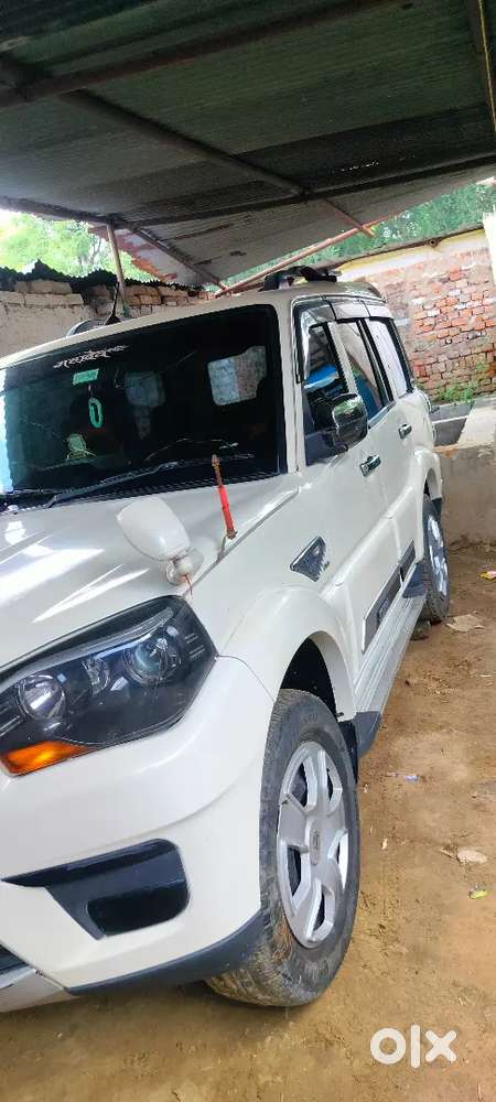 Mahindra Scorpio S5 Plus 2018 Diesel Manual