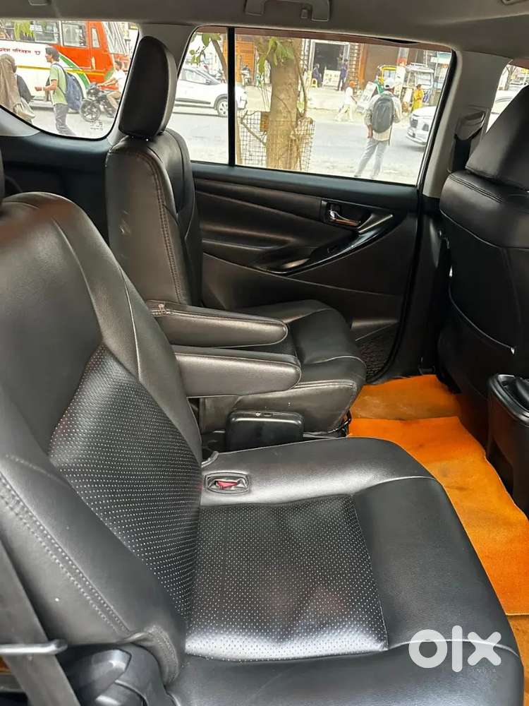 Toyota Innova Crysta 2018 Diesel 165000 Km Driven