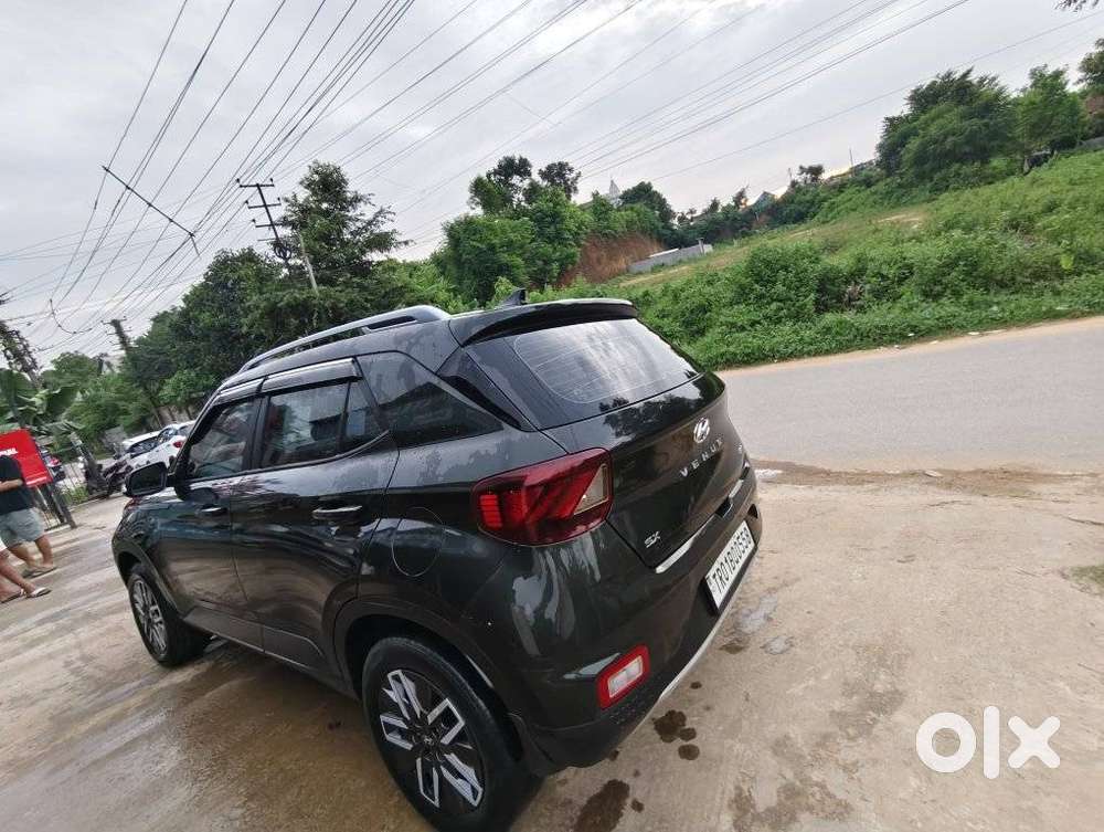 Hyundai New Venue, 2022, Petrol