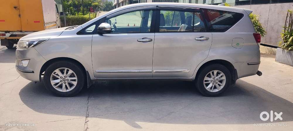 Toyota Innova Crysta 2.8 Gx At 7 Str, 2016, Diesel