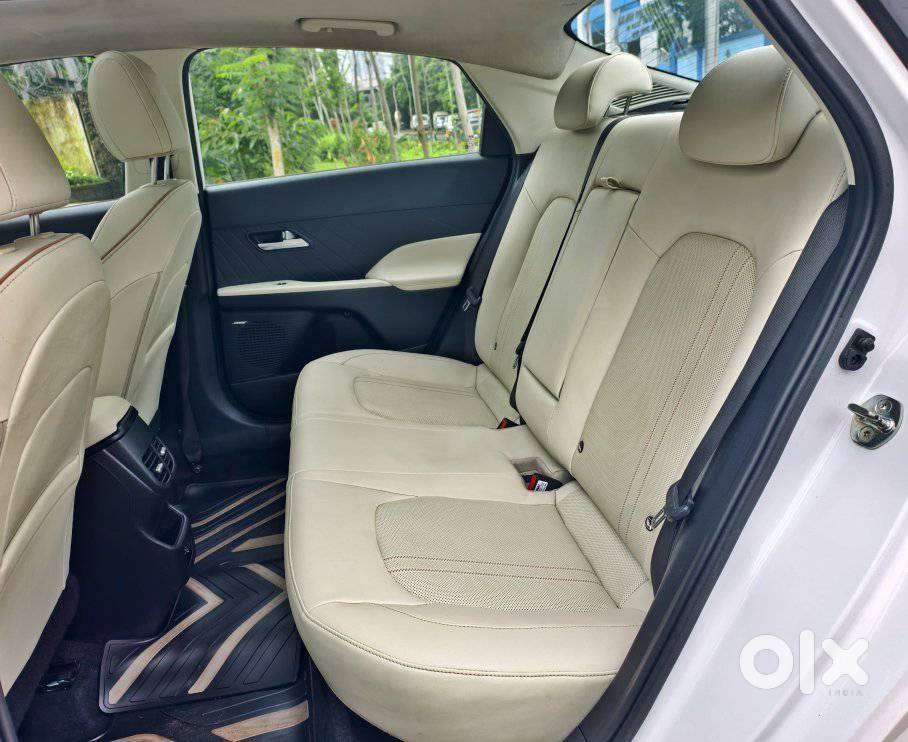 Hyundai Verna Sx(o) Petrol At, 2024, Petrol