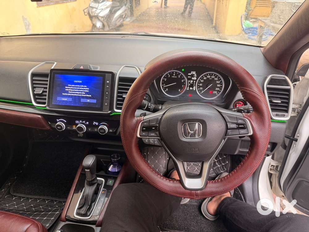 Honda City Zx 2022 Petrol 18000 Km Driven