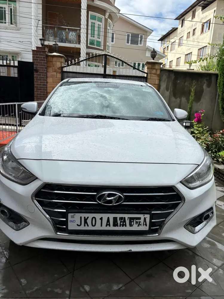 Hyundai Verna  2017 Petrol Manual