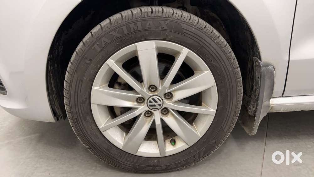 Volkswagen Polo 2009-2013 Petrol Highline 1.2l, 2015, Petrol
