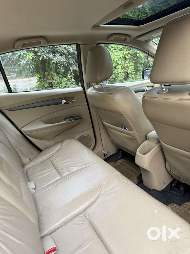 Honda City 1.5 V At Sunroof, 2013, Cng & Hybrids