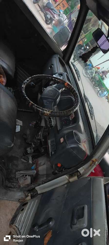Maruti Suzuki Omni 2011