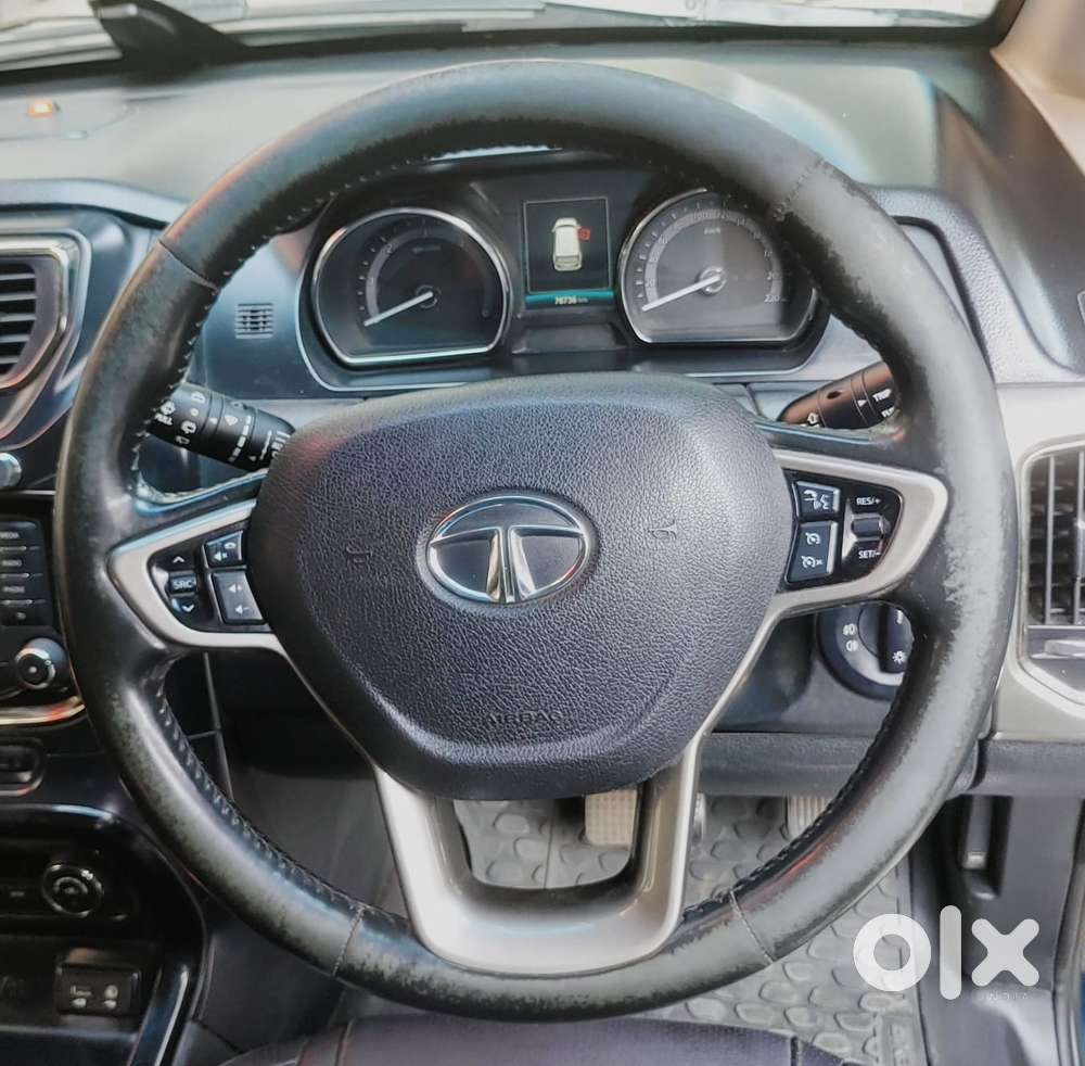 Tata Hexa 2.2 Xta 4x2 7 Str, 2018, Diesel